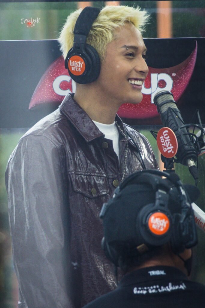 FELIP for Wish Bus Special Roadshow edition by Closeup at Eton Centris Photo by trulyK