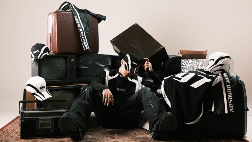 FELIP wearing the SPS cap from SUPERIOR SON 97 Club collection